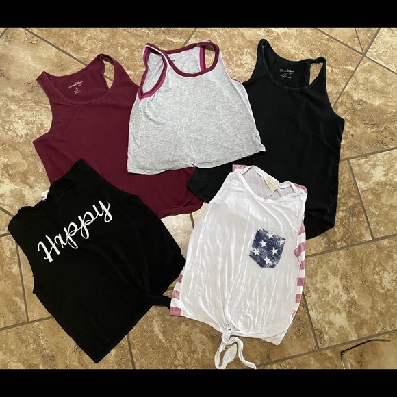 Mossimo Supply Co. Tops - Tank top bundle juniors size xs